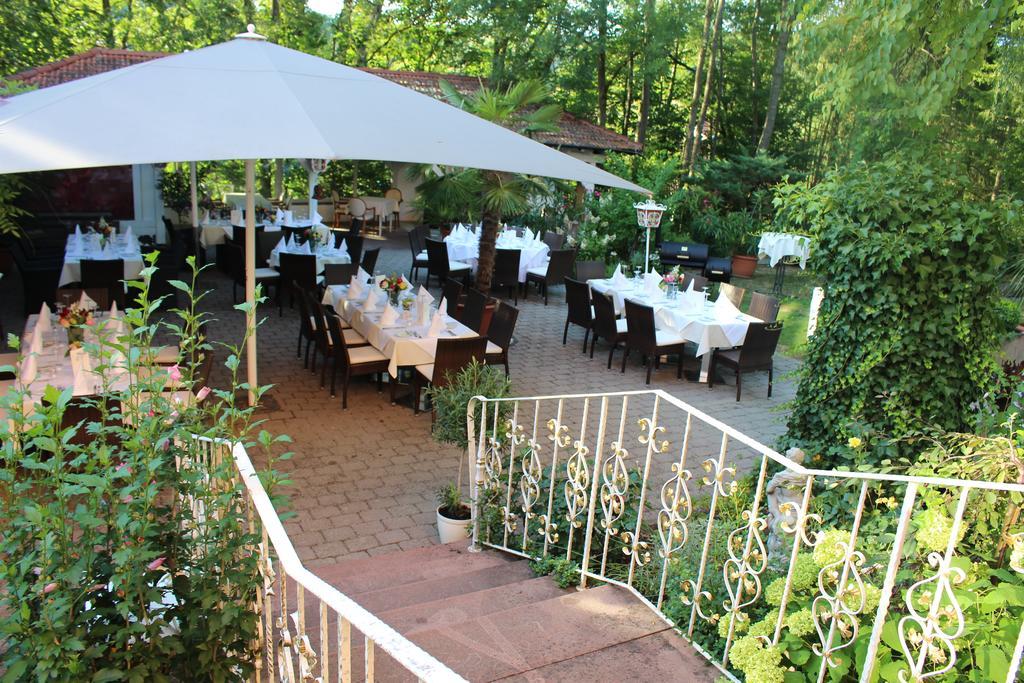 Parkhotel Krone Emmendingen Buitenkant foto
